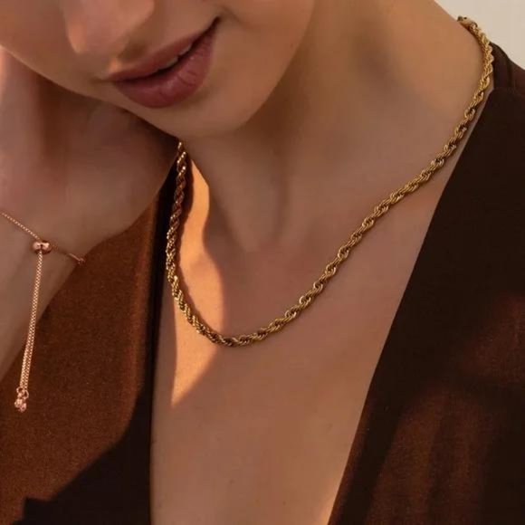 New 18K Gold Twisted Chain Minimalist Necklace, NICE NECKLACE, CUTE NECKLACE - Picture 2 of 5